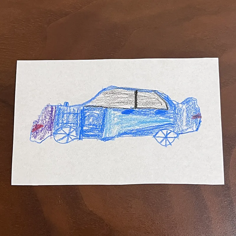 色鉛筆で描かれた車の原画